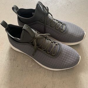 Reebok sprint grey and white